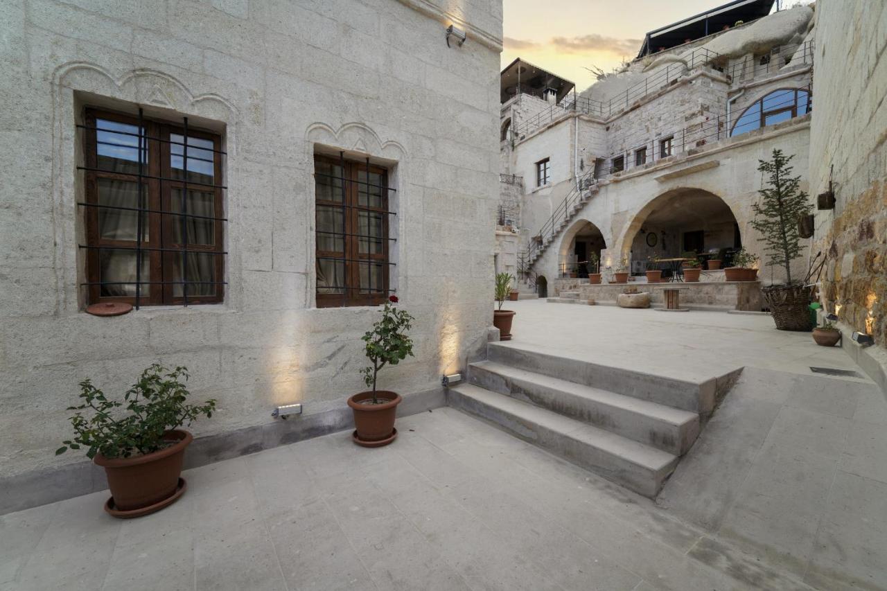 Goereme Escape Cave Suites Ngoại thất bức ảnh