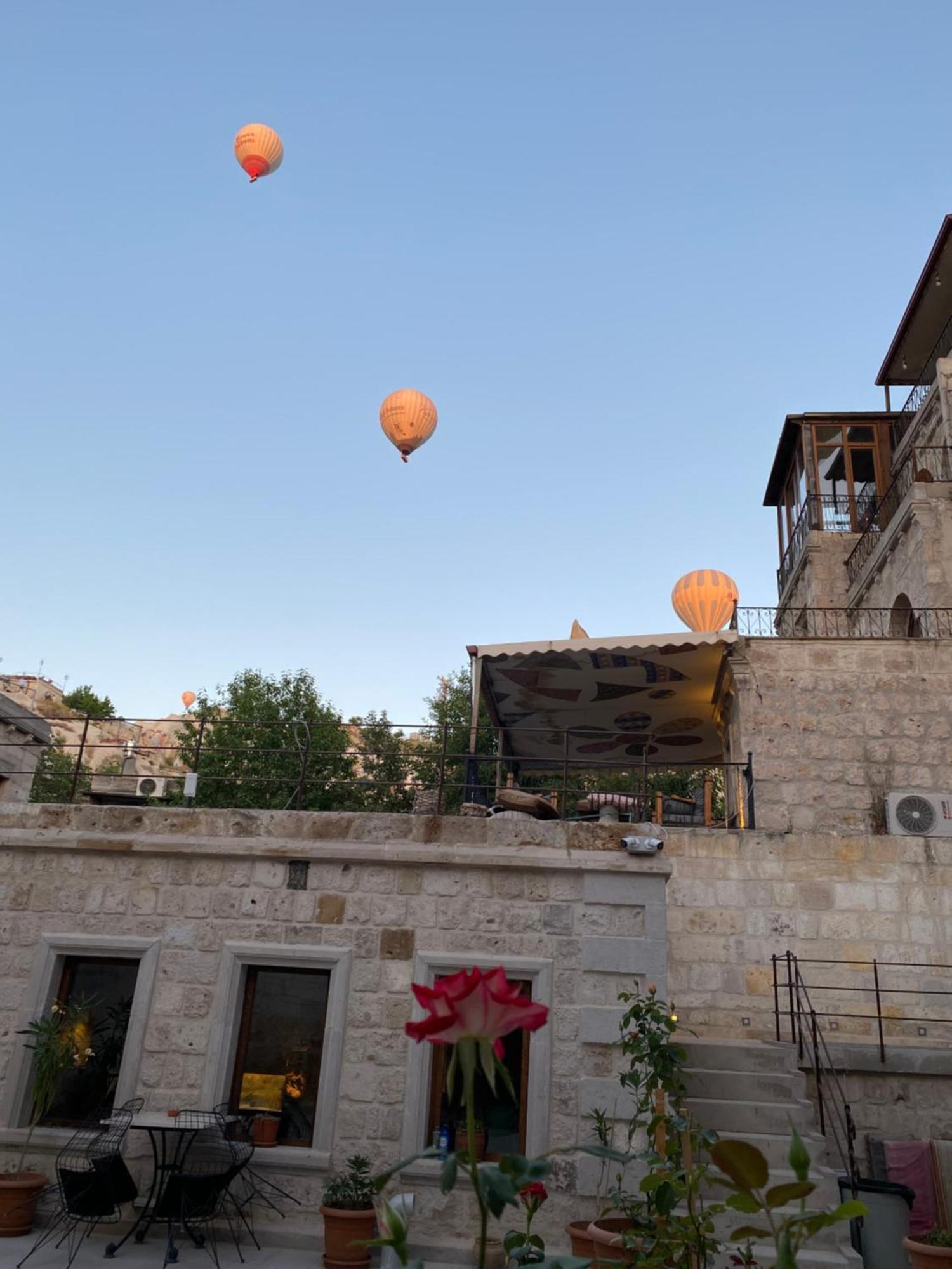 Goereme Escape Cave Suites Ngoại thất bức ảnh