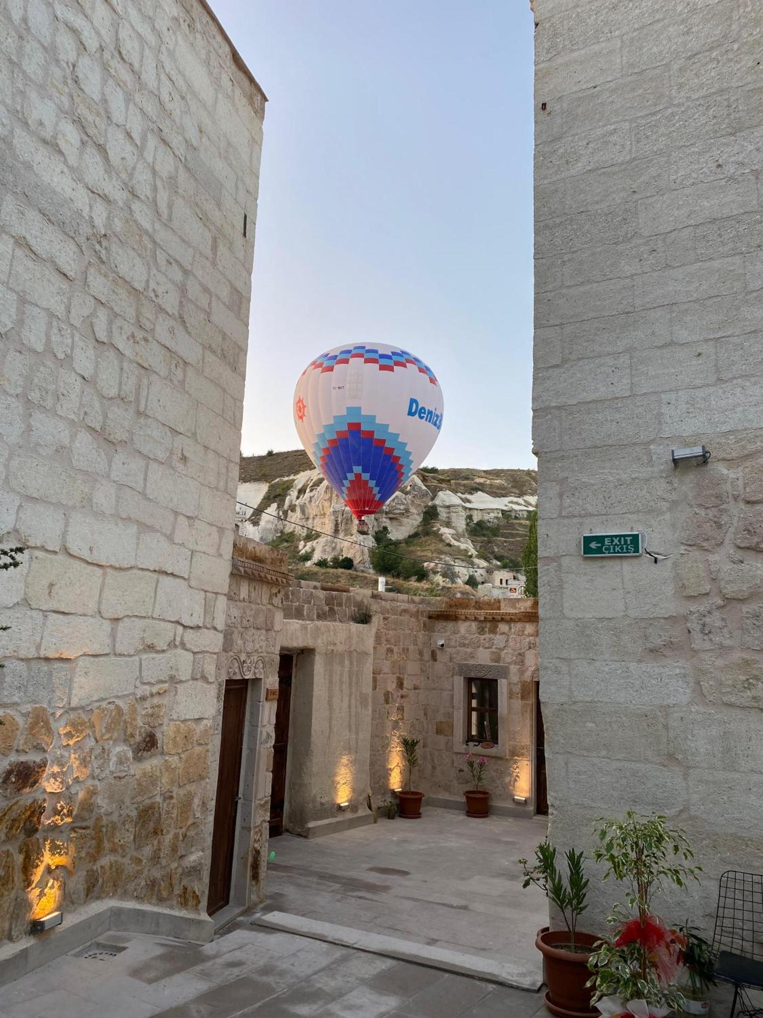 Goereme Escape Cave Suites Ngoại thất bức ảnh